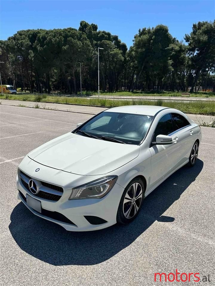 2014' Mercedes-Benz CLA 250 photo #5