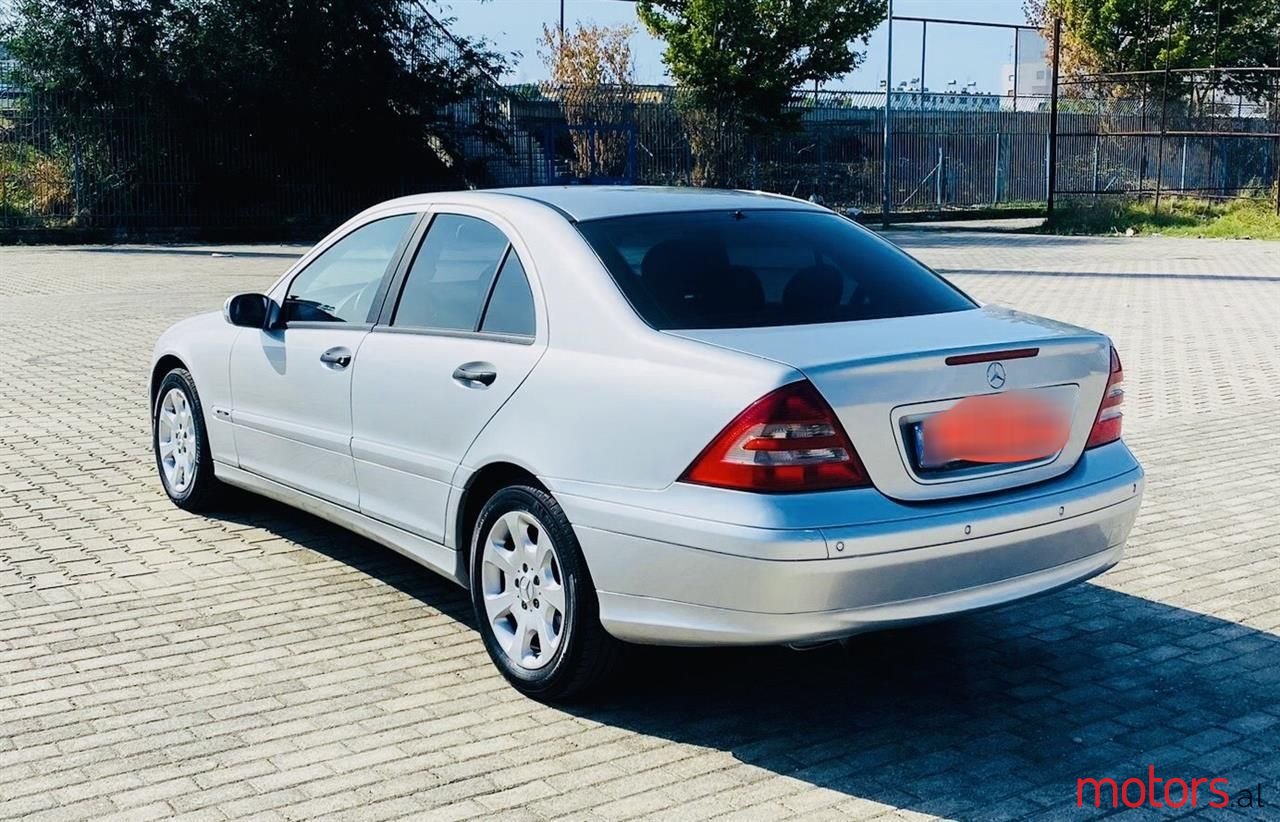 2005' Mercedes-Benz C 200 photo #1