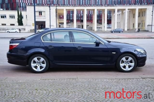 2007' BMW 525 photo #1
