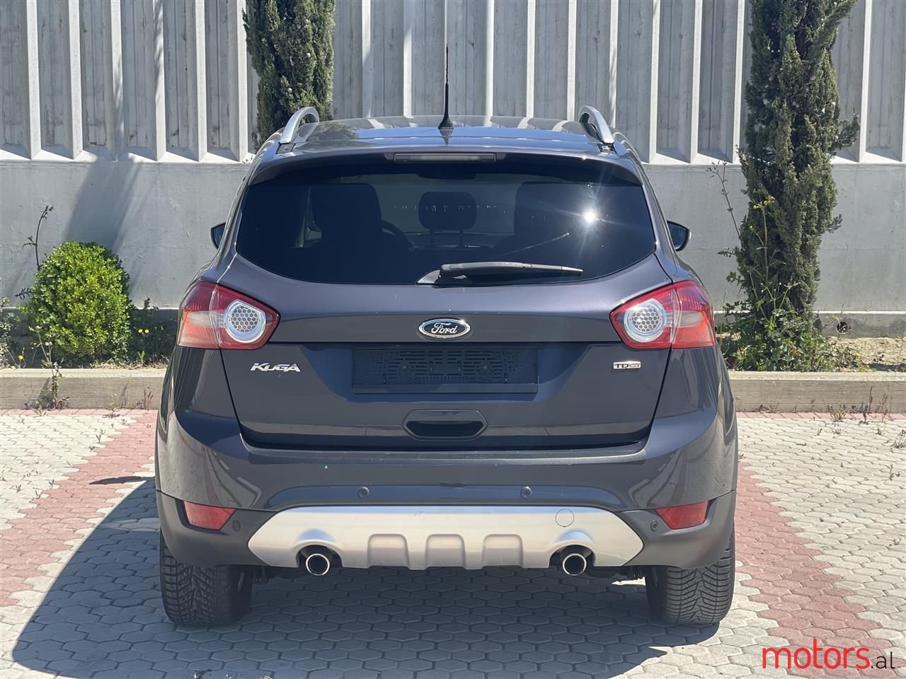 2011' Ford Kuga photo #5