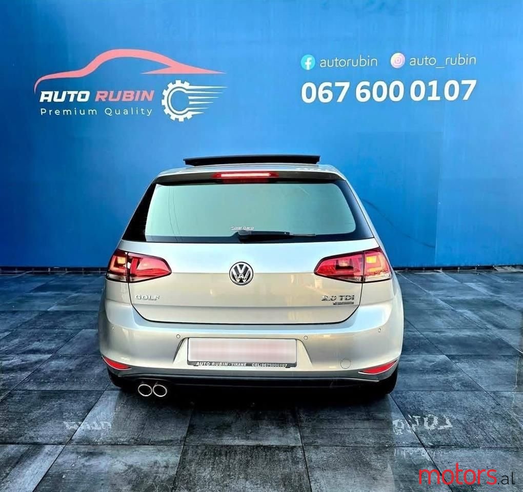 2013' Volkswagen Golf photo #2