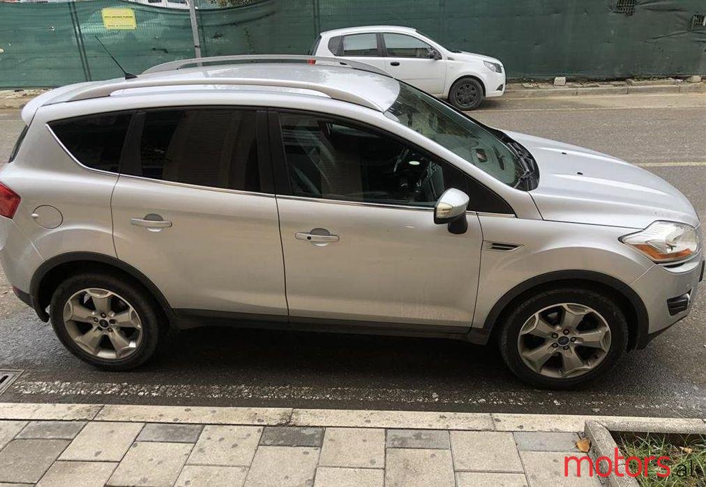 2011' Ford Kuga photo #1