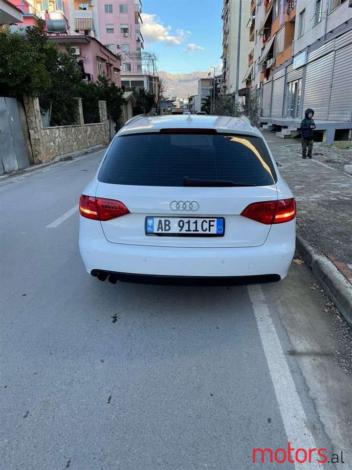 2011' Audi A4 photo #3
