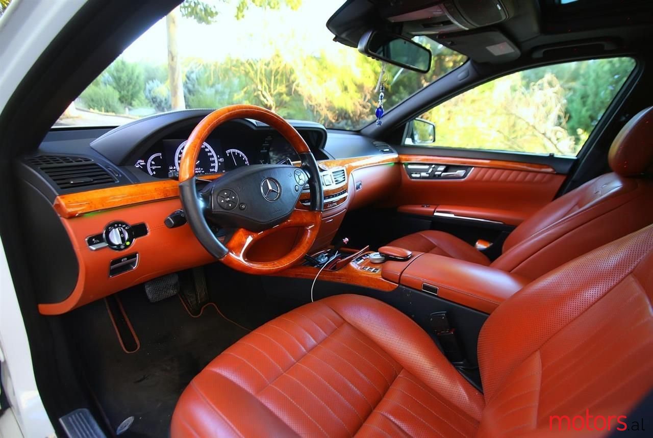 2010' Mercedes-Benz S 350 photo #6