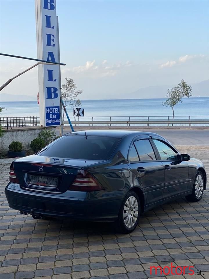 2005' Mercedes-Benz C 200 photo #4