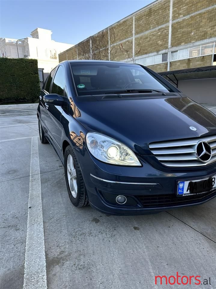 2006' Mercedes-Benz B 200 photo #6