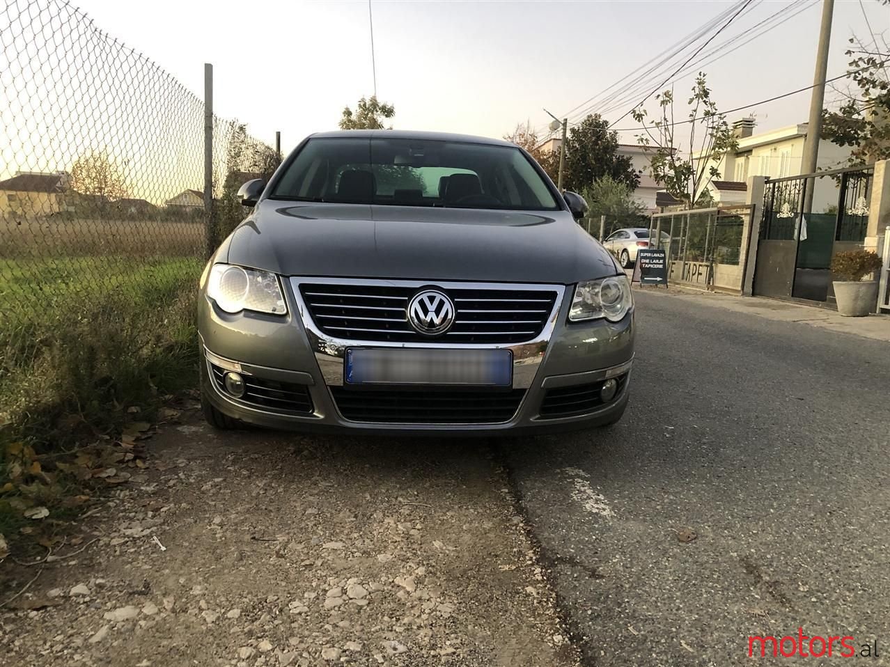 2008' Volkswagen Passat photo #6