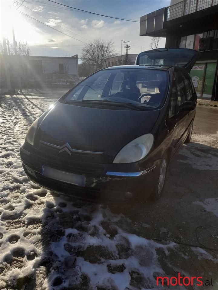 2008' Citroen Xsara Picasso photo #3