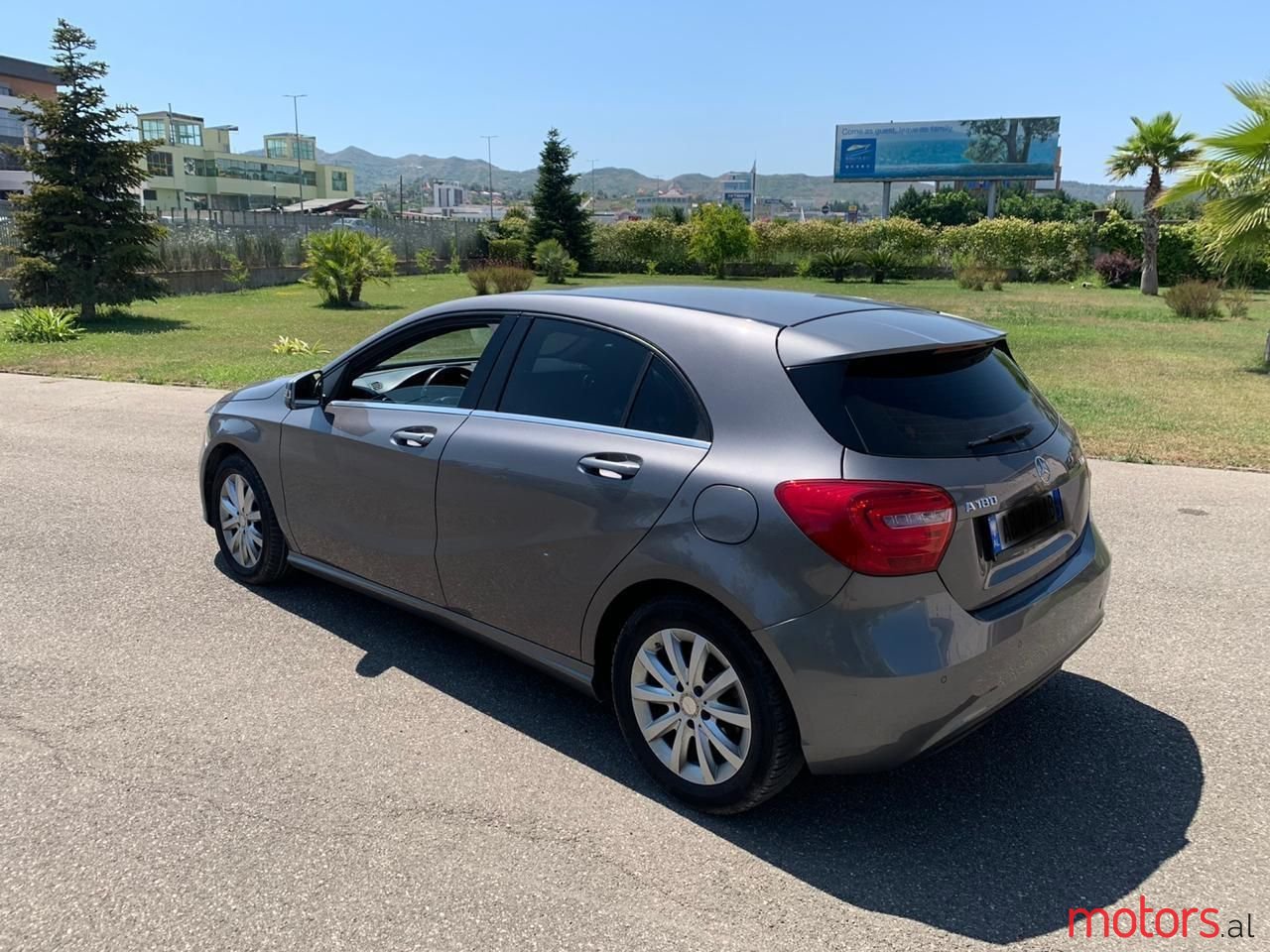 2014' Mercedes-Benz A 180 photo #6