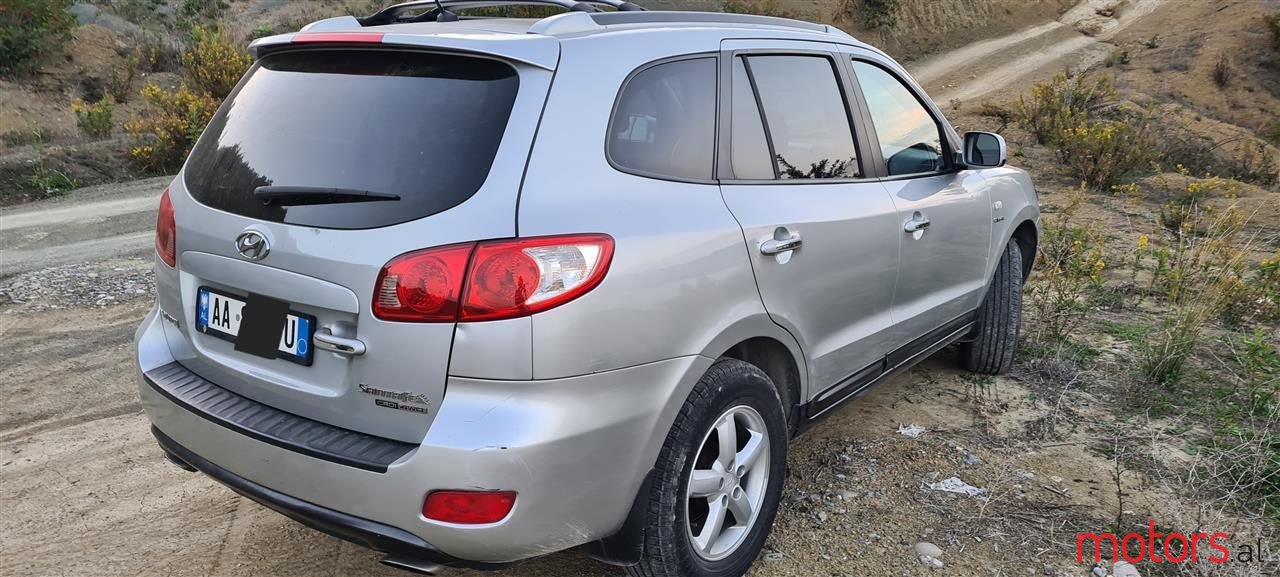 2007' Hyundai Santa Fe photo #2