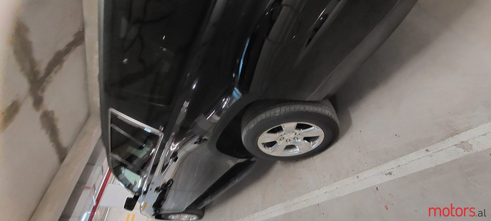 2017' Chevrolet Suburban 1500 photo #4