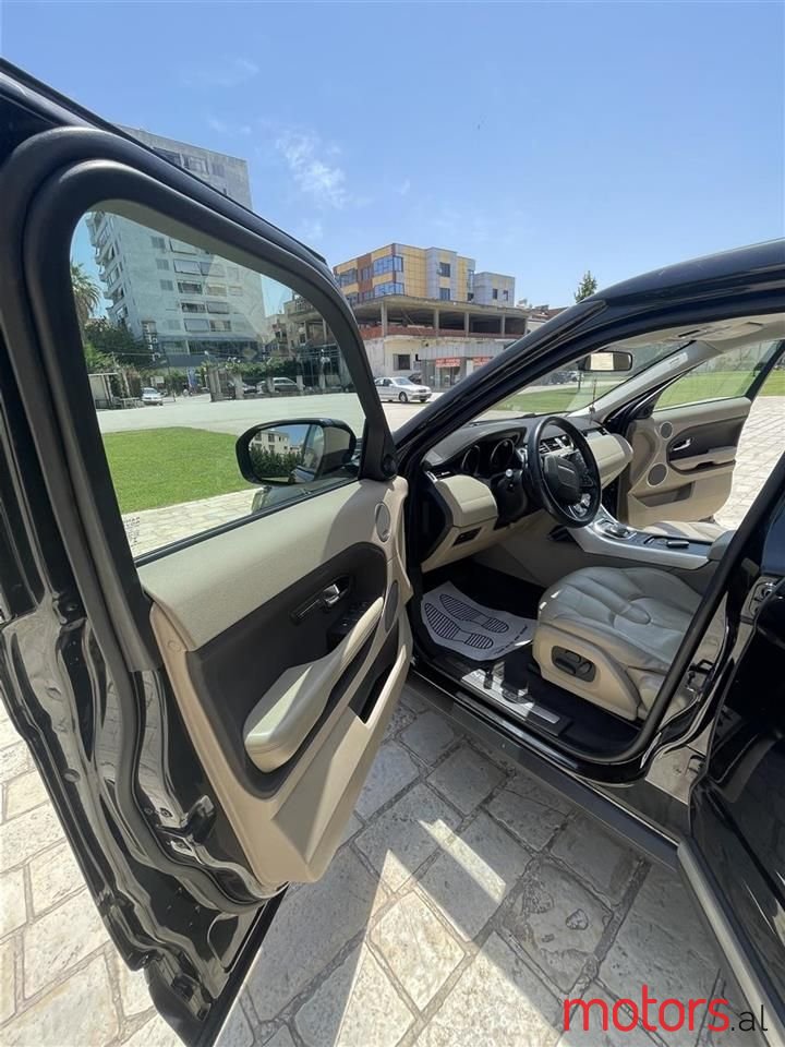 2013' Land Rover Range Rover Evoque photo #5