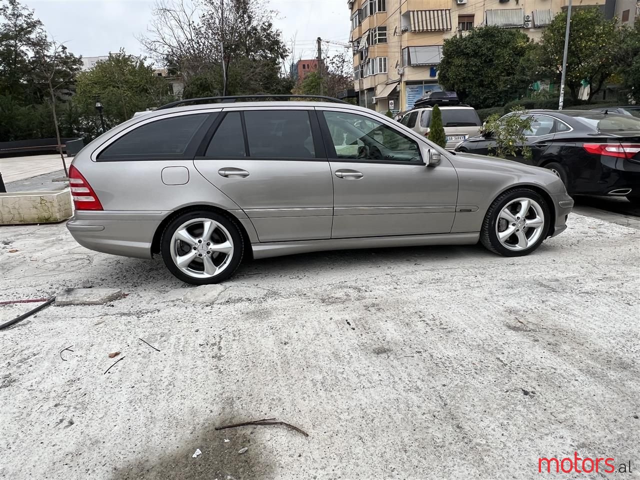 2006' Mercedes-Benz C 180 photo #2