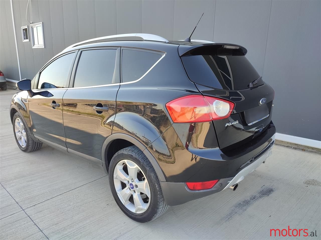 2011' Ford Kuga photo #3