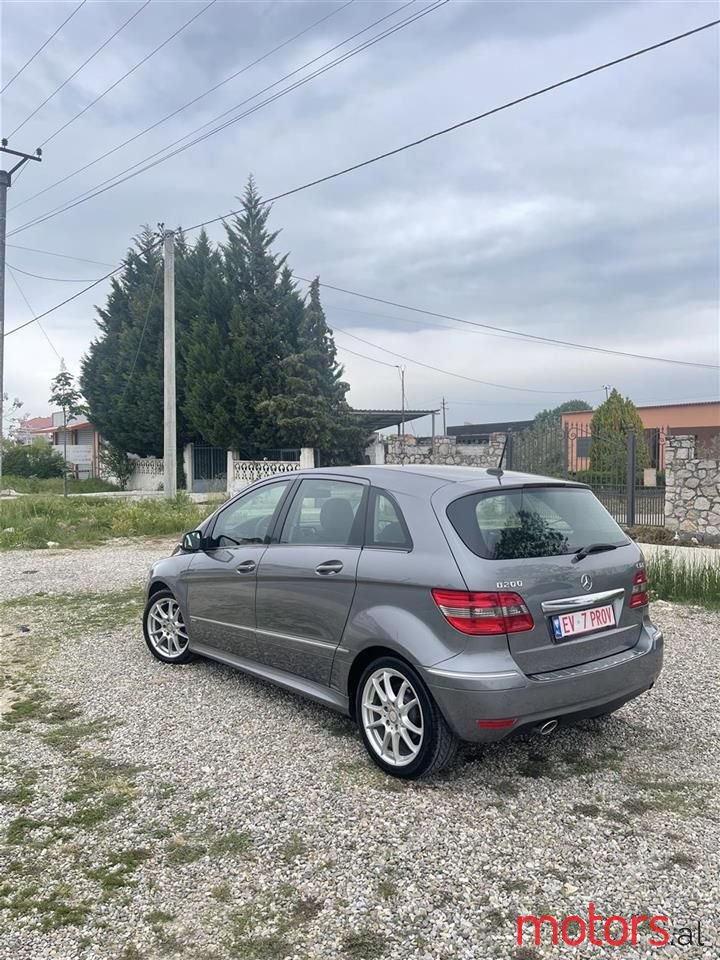 2009' Mercedes-Benz B 200 photo #4