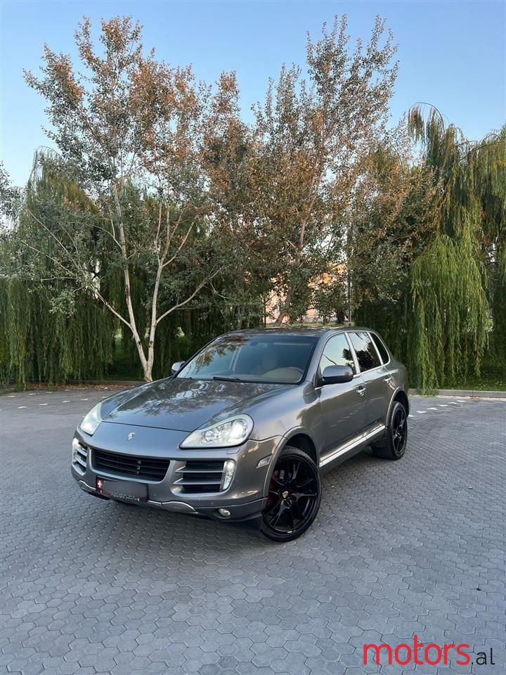 2007' Porsche Cayenne photo #4
