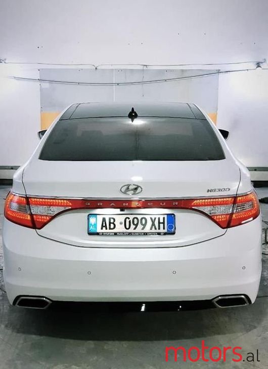 2017' Hyundai Grandeur photo #1