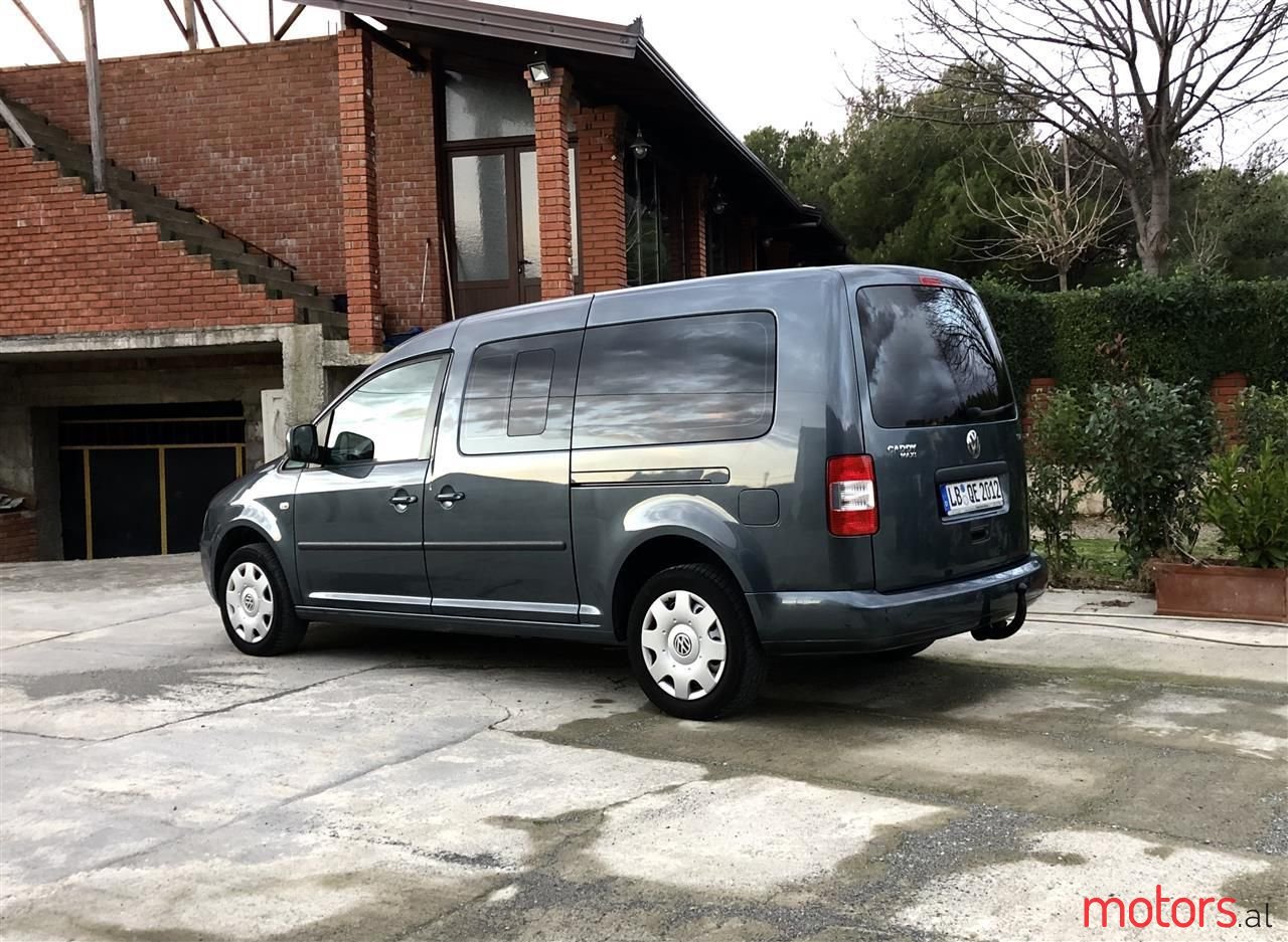 2009' Volkswagen Caddy photo #4