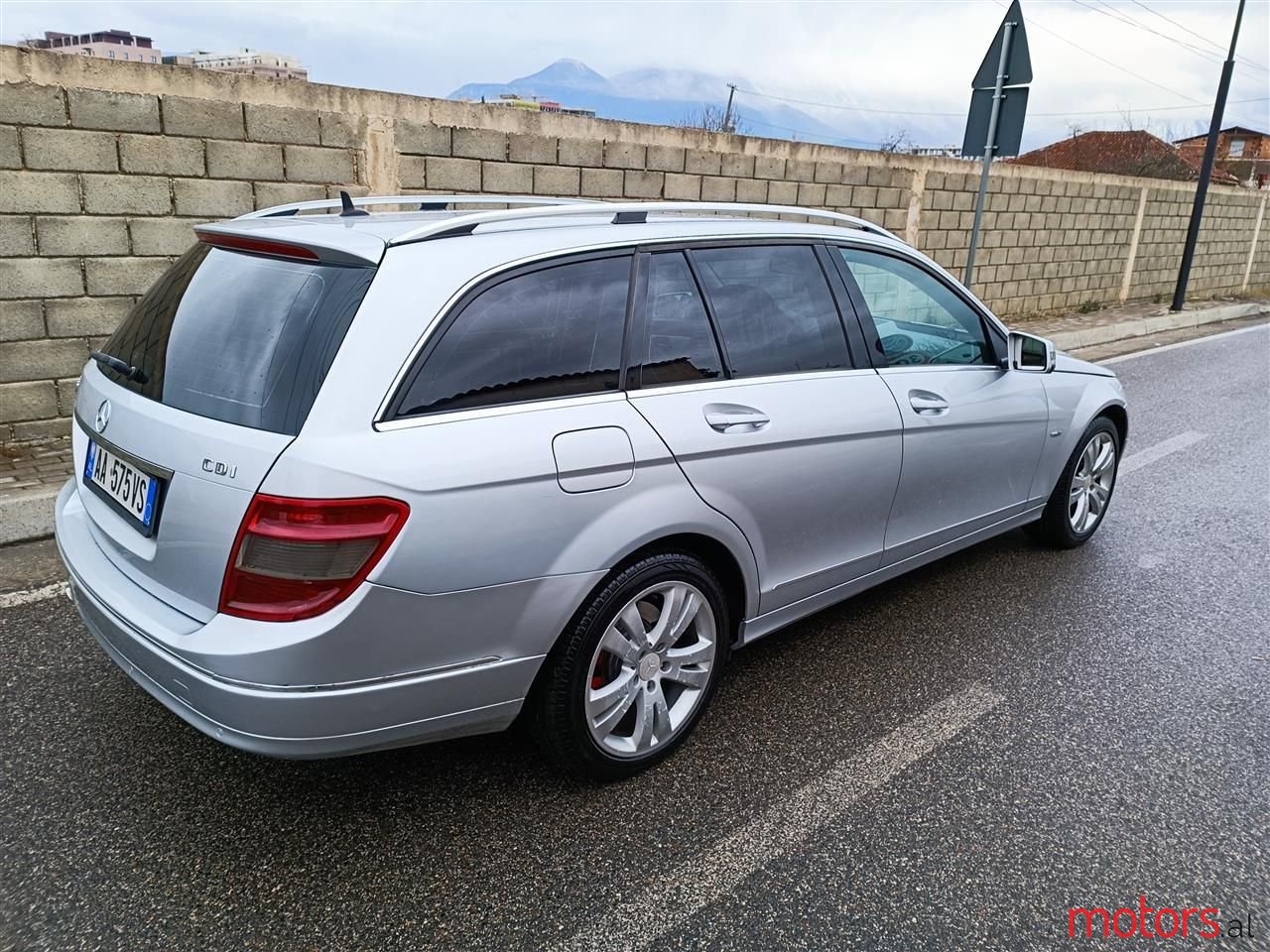 2010' Mercedes-Benz C 220 photo #5