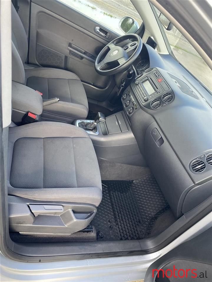 2005' Volkswagen Golf Plus photo #4