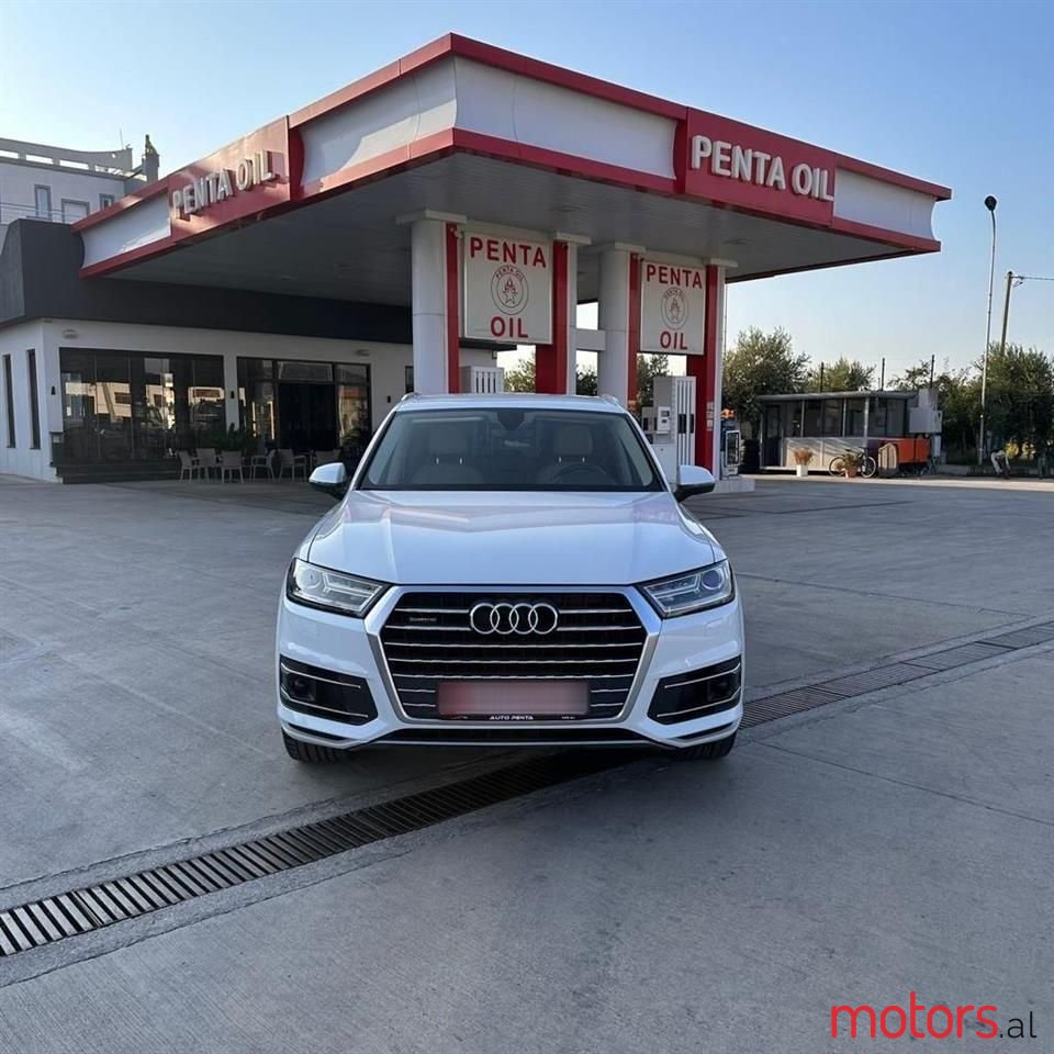 2017' Audi Q7 photo #1