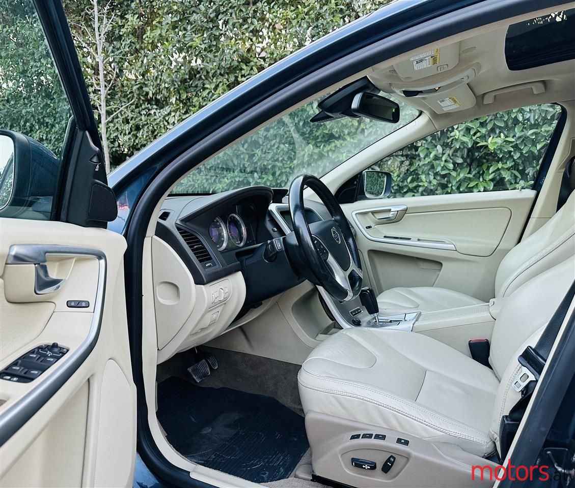 2012' Volvo Xc 60 photo #6