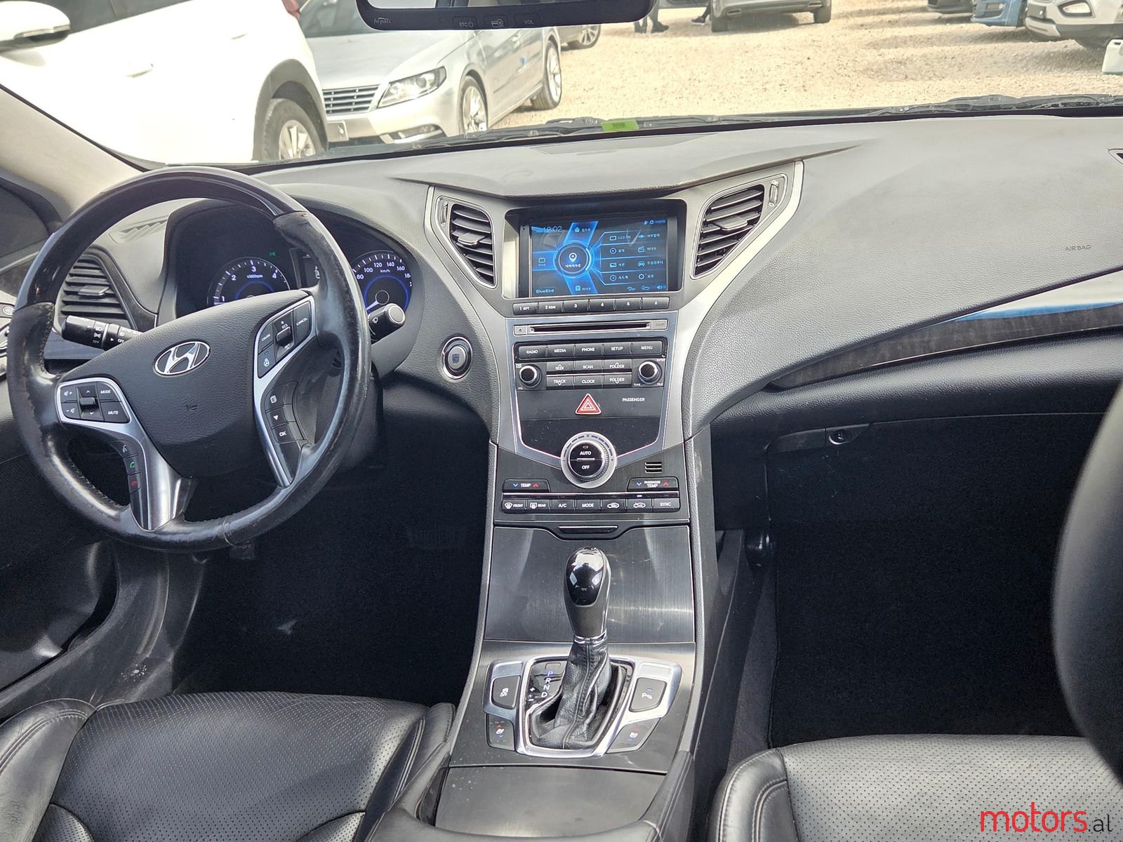 2016' Hyundai Grandeur photo #5