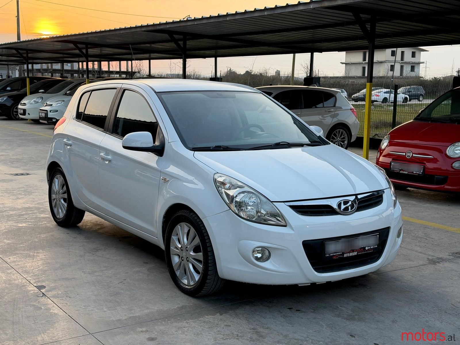 2010' Hyundai i20 photo #5