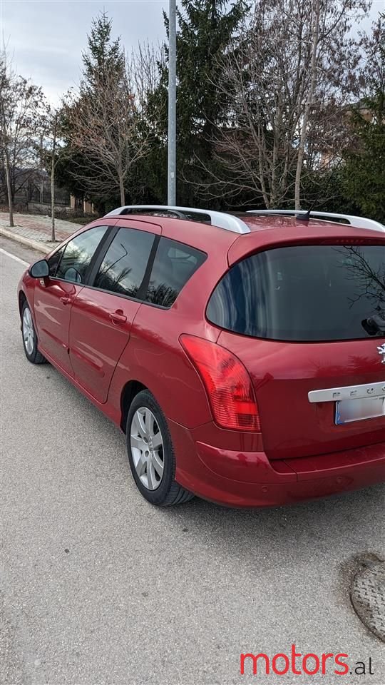 2008' Peugeot 308 photo #2