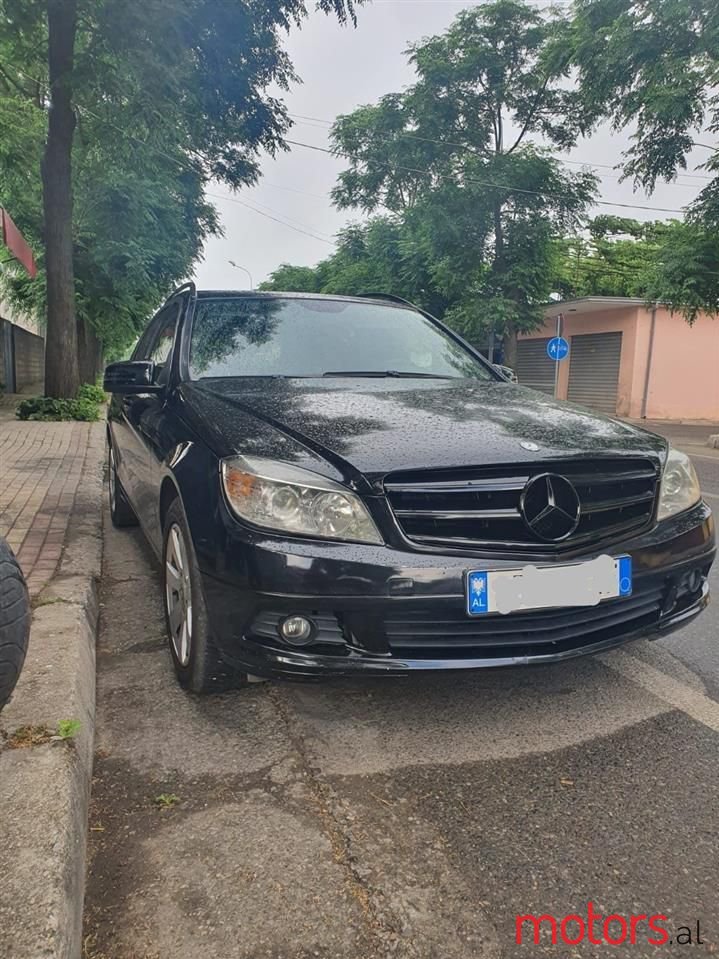 2010' Mercedes-Benz C 220 photo #4