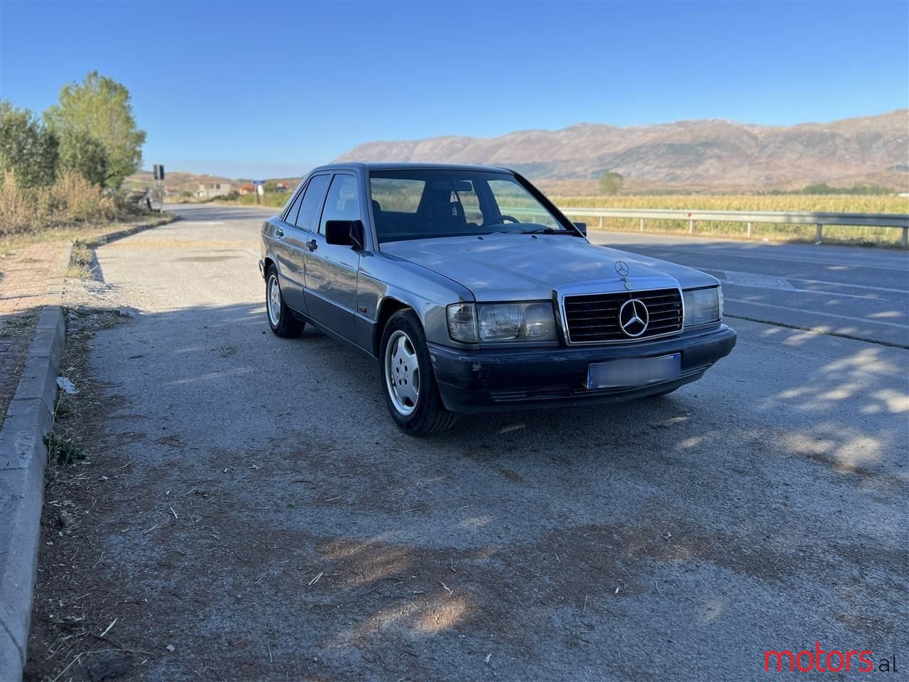 1992' Mercedes-Benz 200 photo #5