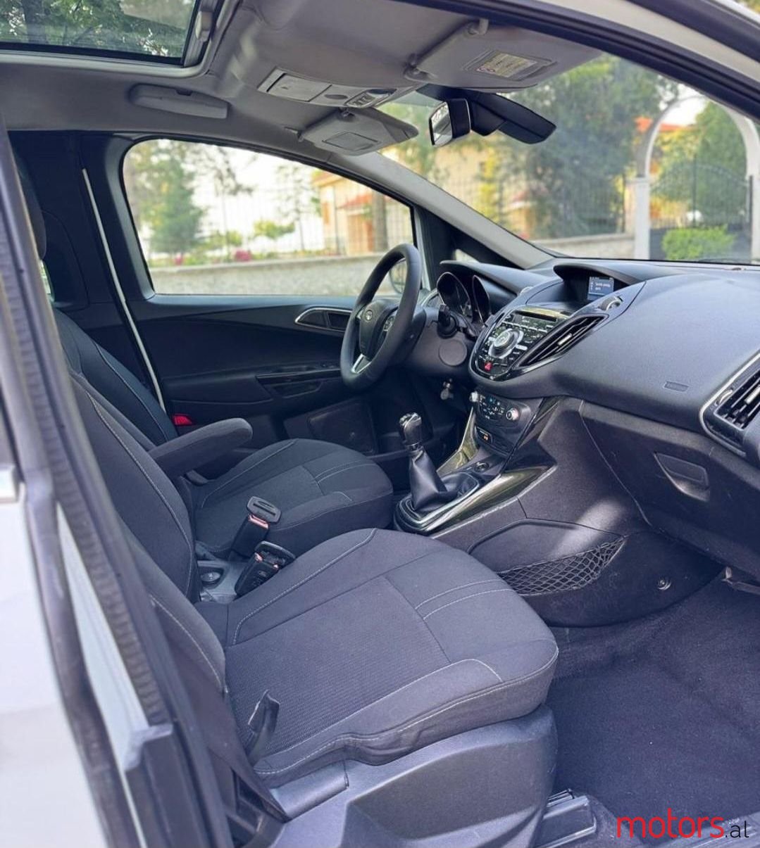 2013' Ford B-MAX photo #6