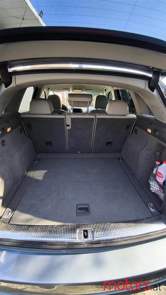 2011' Audi Q5 photo #4