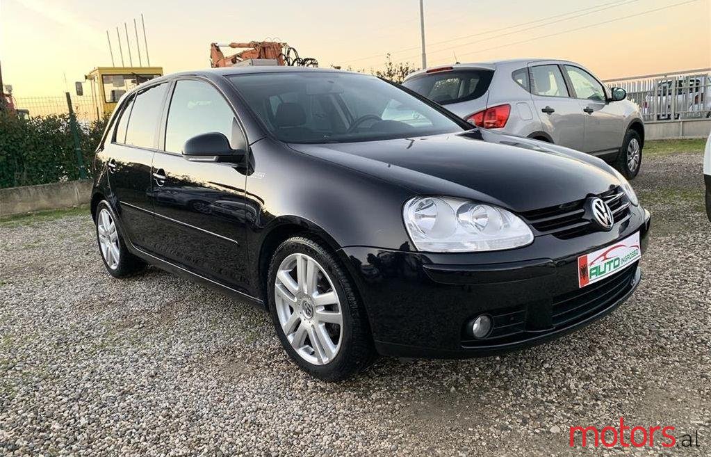 2007' Volkswagen Golf photo #1