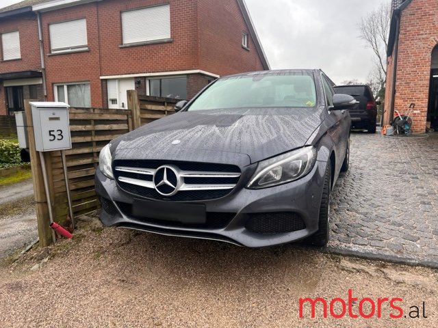 2016' Mercedes-Benz C 200 photo #3
