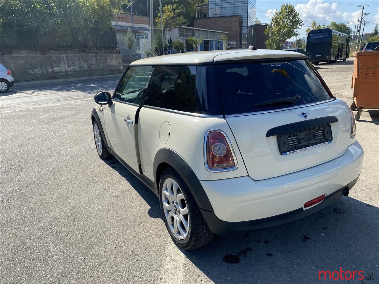 2010' MINI Cooper photo #5