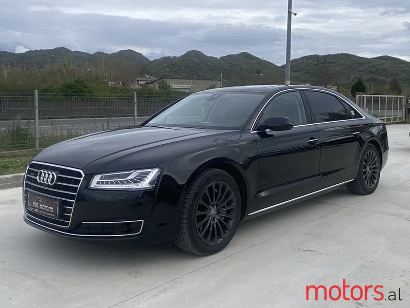 2015' Audi A8 photo #1