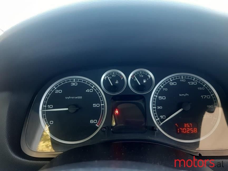 2022' Peugeot 307 photo #5