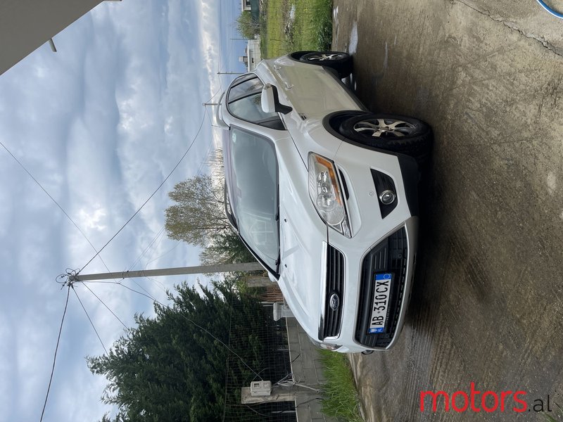 2011' Ford Kuga photo #1