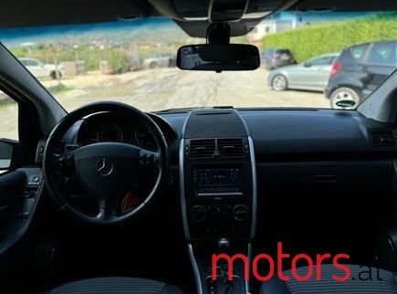 2006' Mercedes-Benz A 180 photo #4