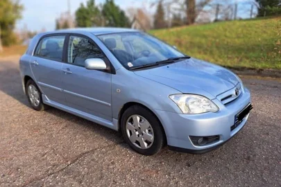 2005' Toyota Corolla