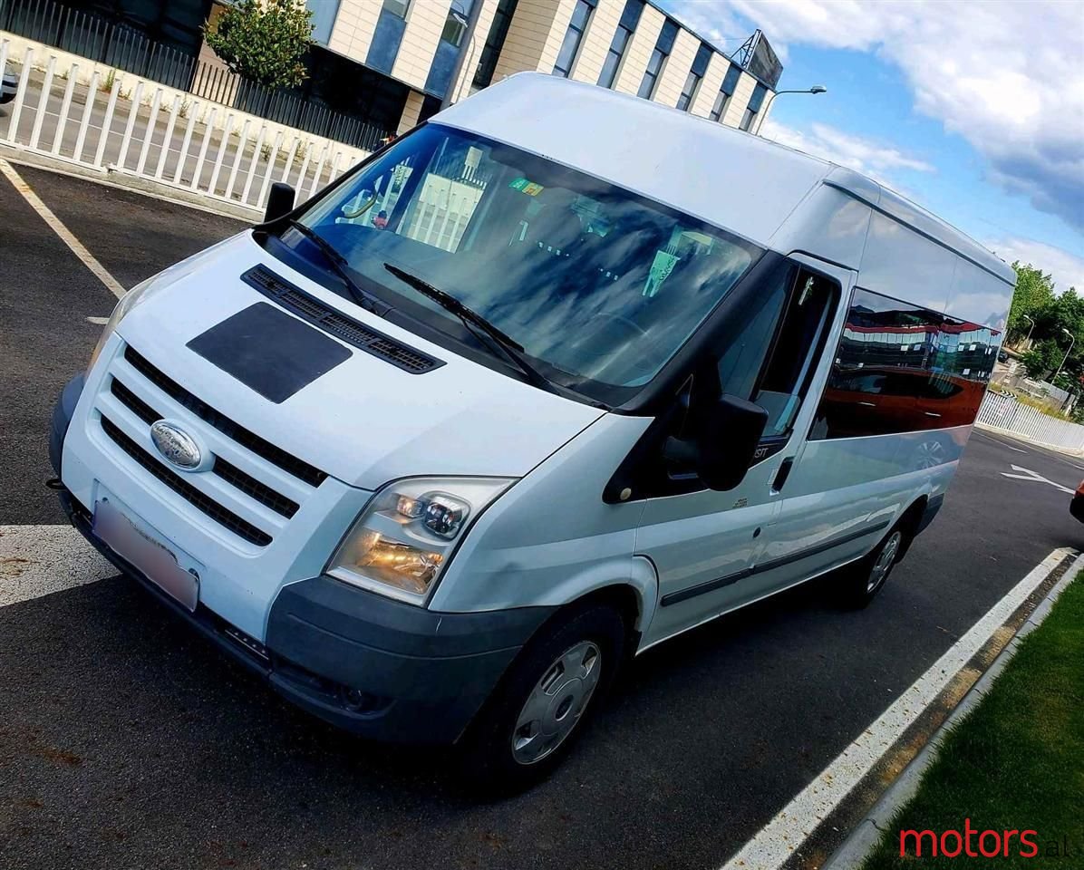 2010' Ford Transit photo #4