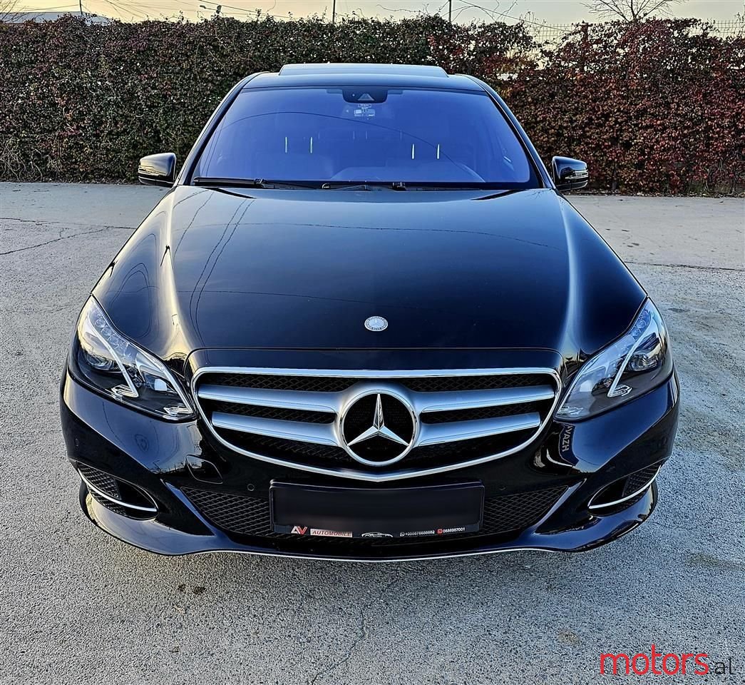 2014' Mercedes-Benz E 220 photo #1