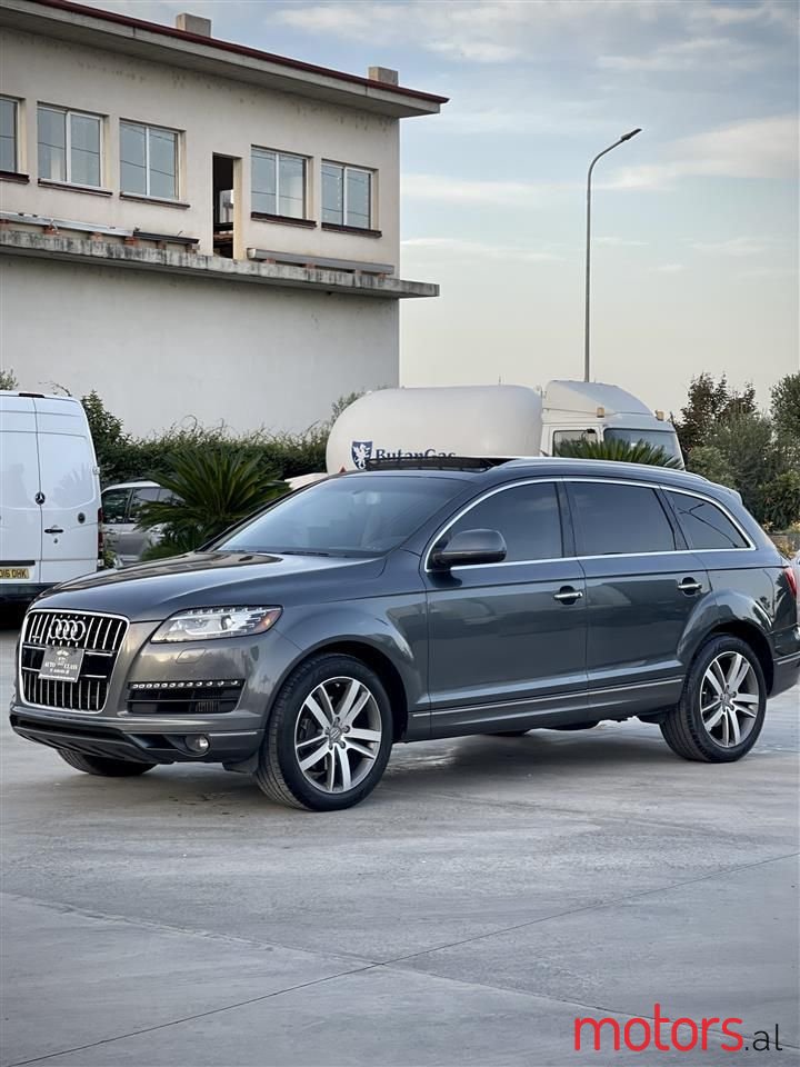 2013' Audi Q7 photo #4