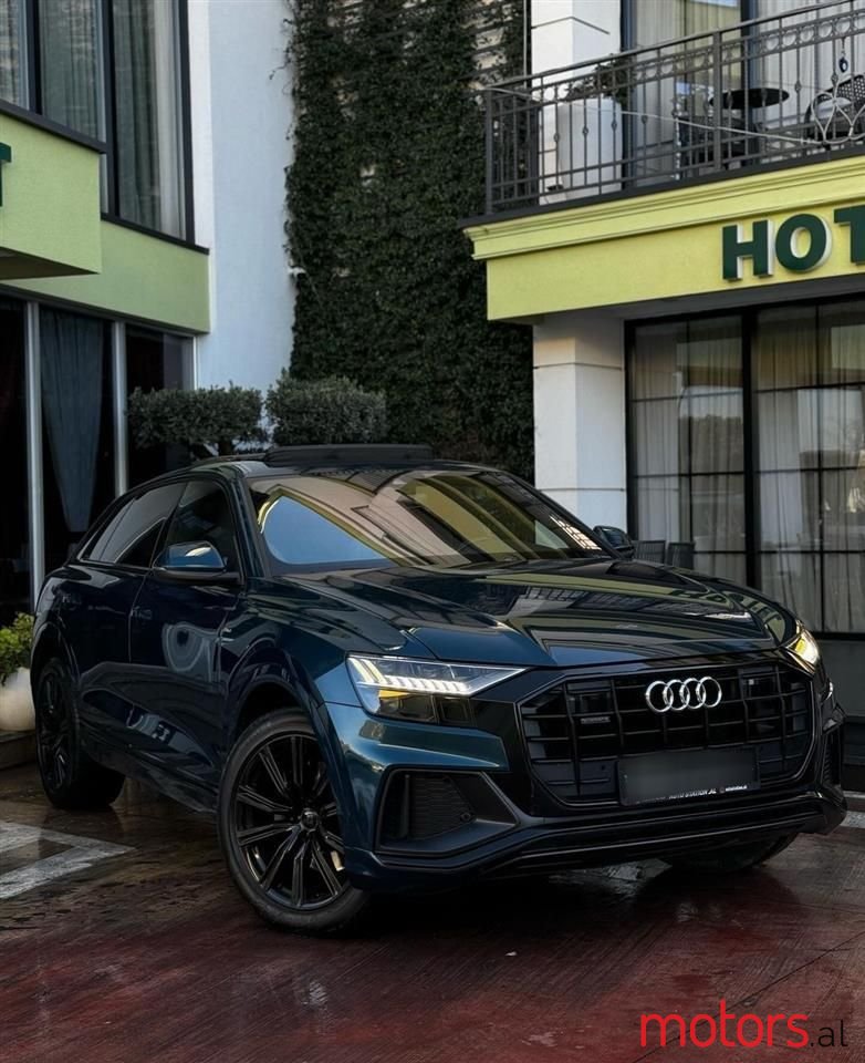 2019' Audi Q8 photo #1