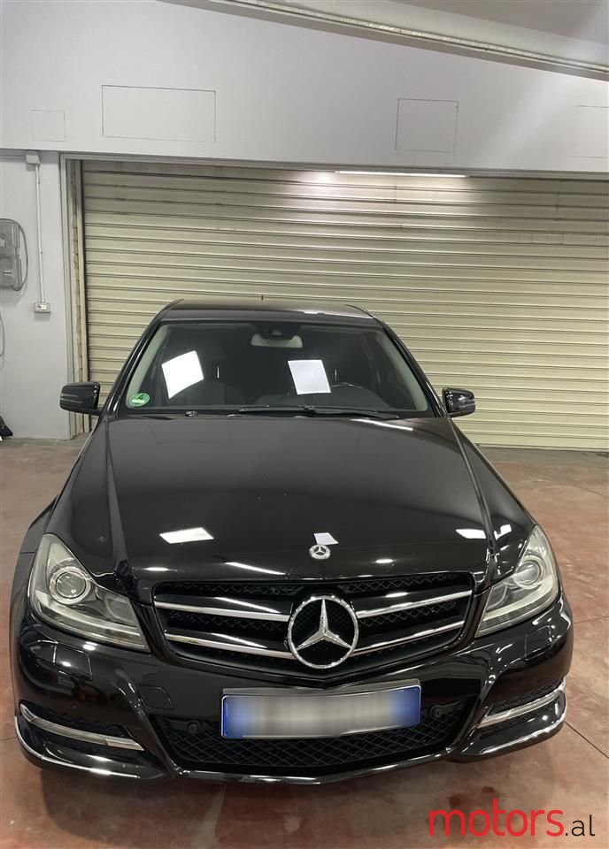 2012' Mercedes-Benz C 220 photo #5