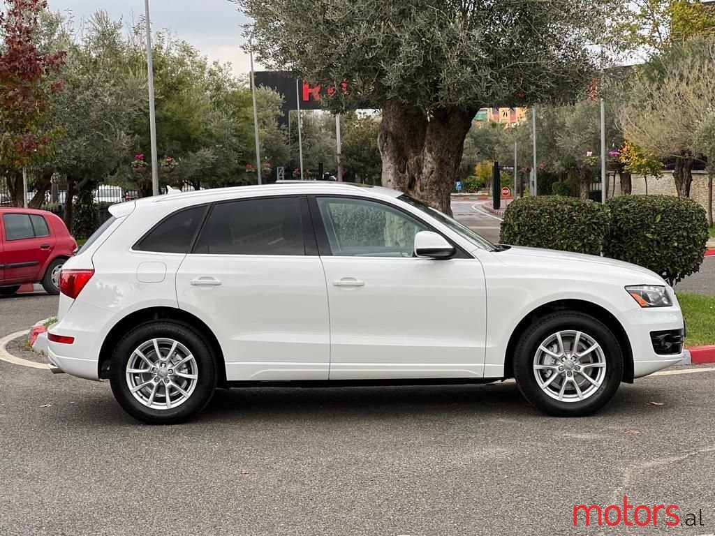 2011' Audi Q5 photo #3