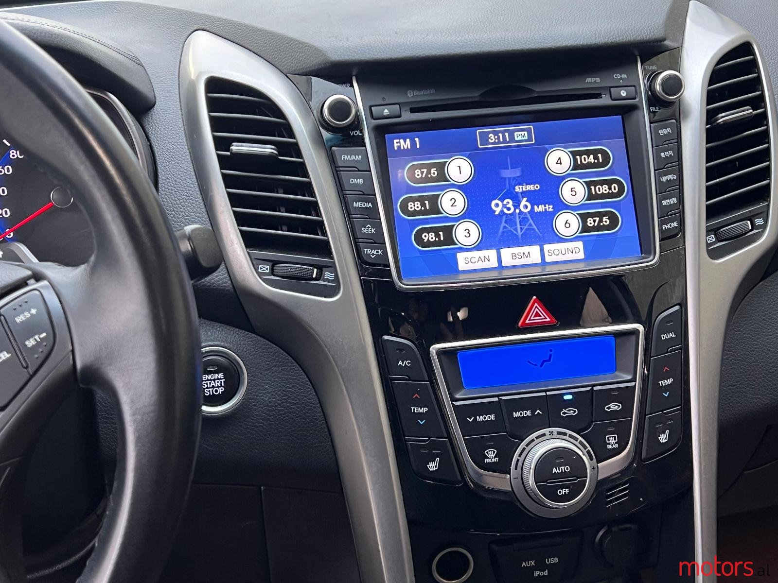 2015' Hyundai photo #3