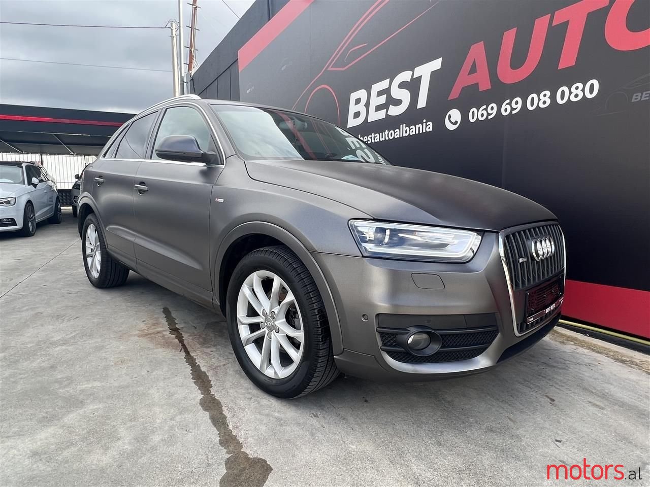 2012' Audi Q3 photo #2