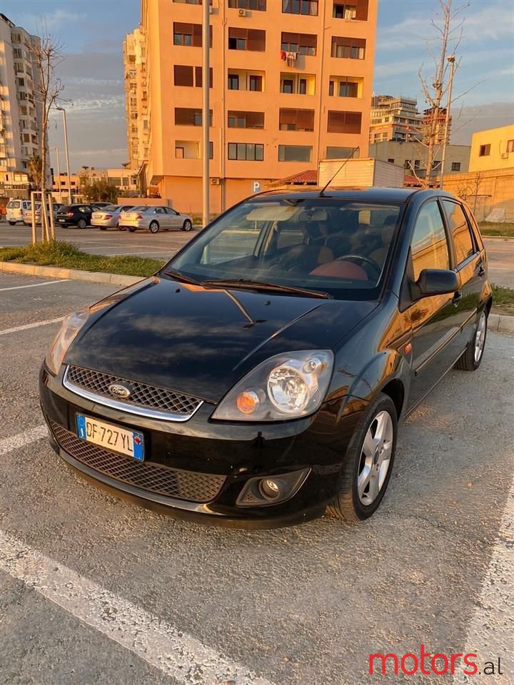 2007' Ford Fiesta photo #1